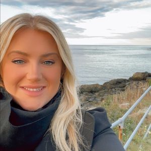 Meet your Posher, Paige